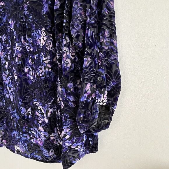 Roz and Ali Burnout Velvet Floral Top 1X Purple Popover Whimsigoth Dark Blouse - Picture 8 of 13
